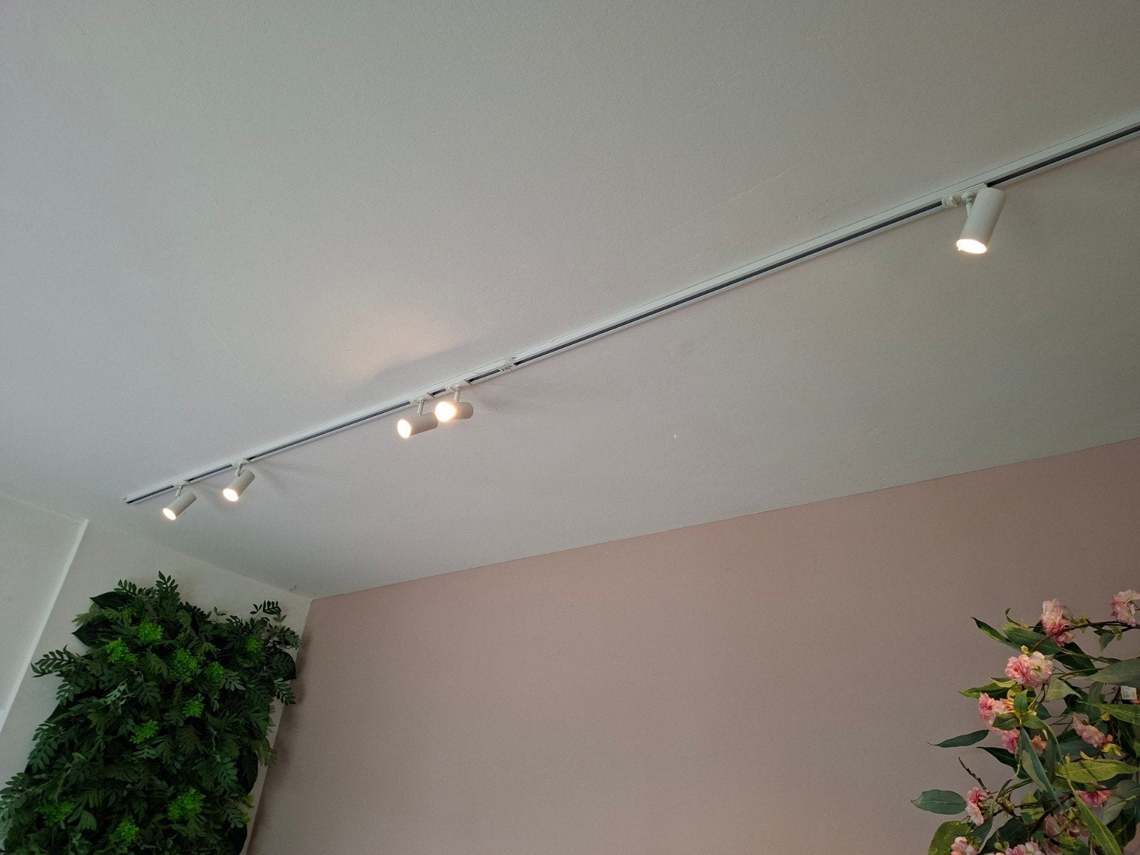 Witte railspots met LED-verlichting, Gebruikt, Verstelbaar, Ophalen of Verzenden, LED
