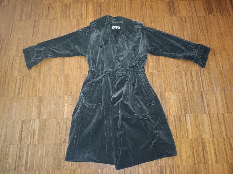 Elegante ribfluwelen vintage jas van Guy Laroche, Ophalen of Verzenden, Zo goed als nieuw, Maat 38/40 (M), Grijs