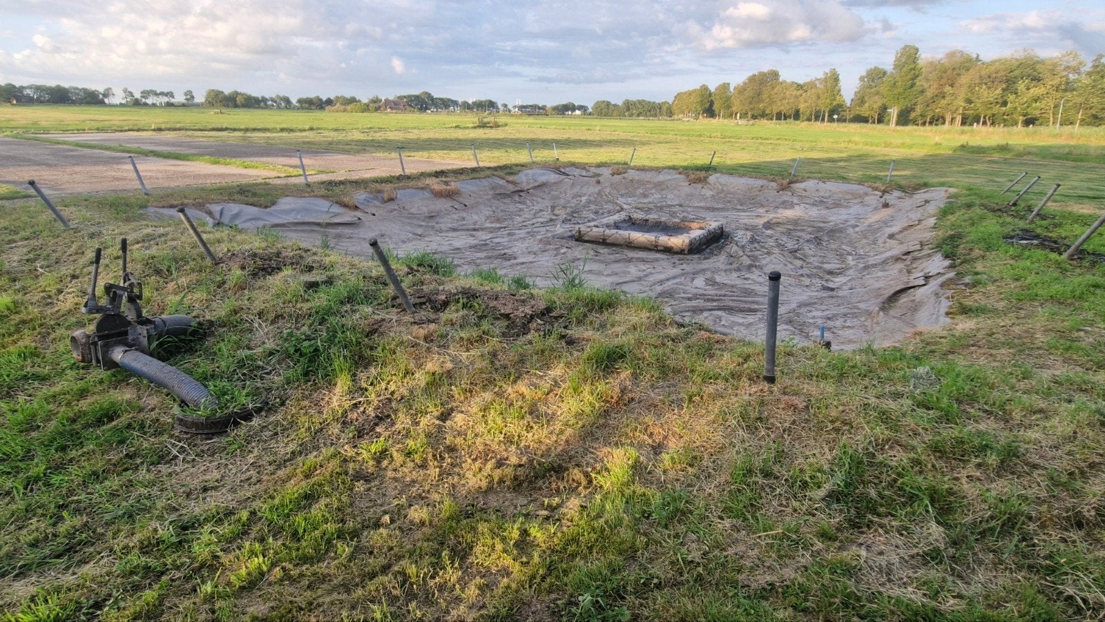 Mestzak/vloeistofopslag, Zakelijke goederen, Agrarisch | Werktuigen, Ophalen of Verzenden