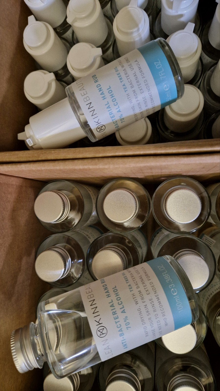 Kinn anti bacterial hand sanitizer met tea tree olie., Ophalen of Verzenden, Nieuw, Overige typen