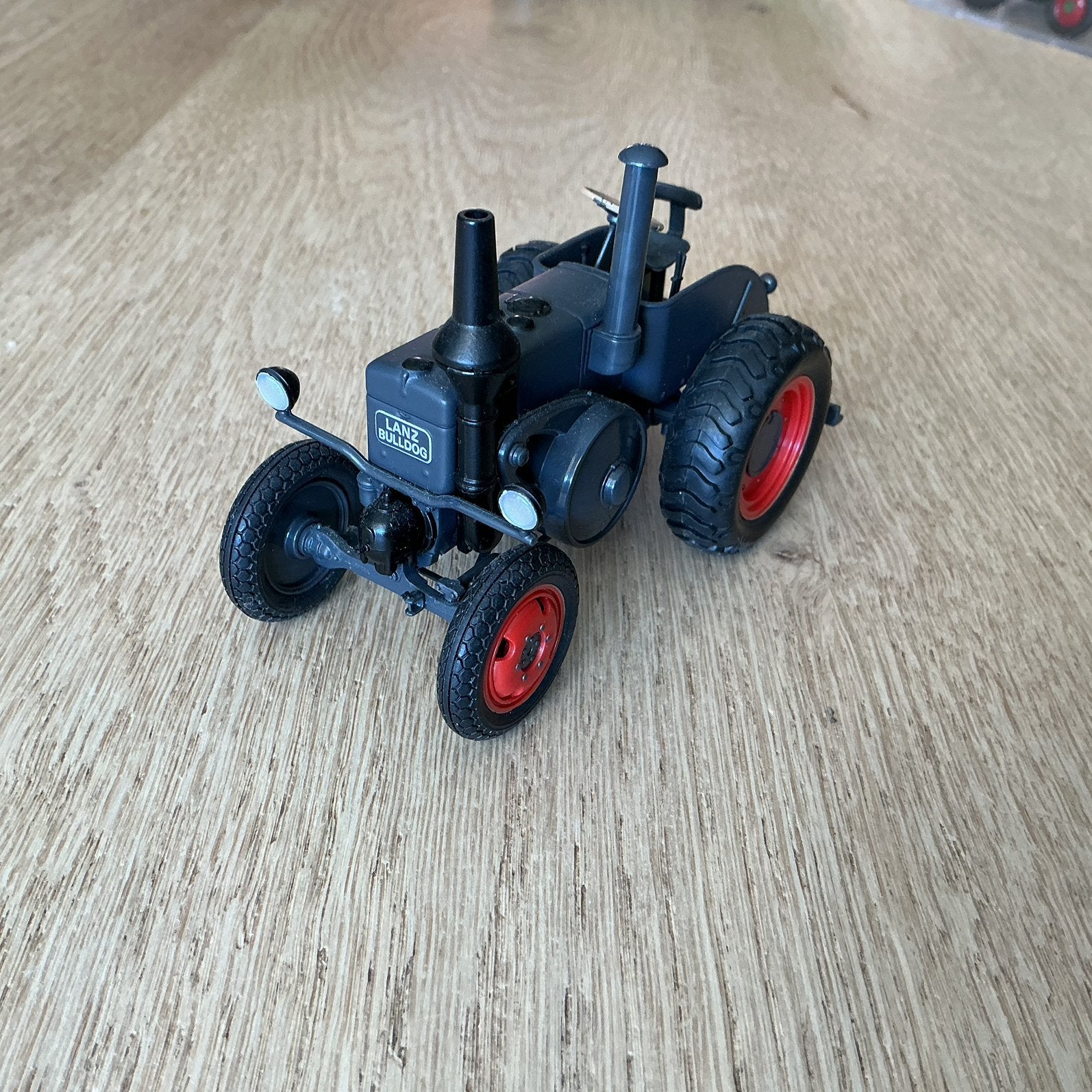 LANZ BULDOG TRACTOR MODEL TREKKER VERZAMELING VITRINEKAST, Ophalen of Verzenden, Zo goed als nieuw, Tractor of Landbouw, Overige merken