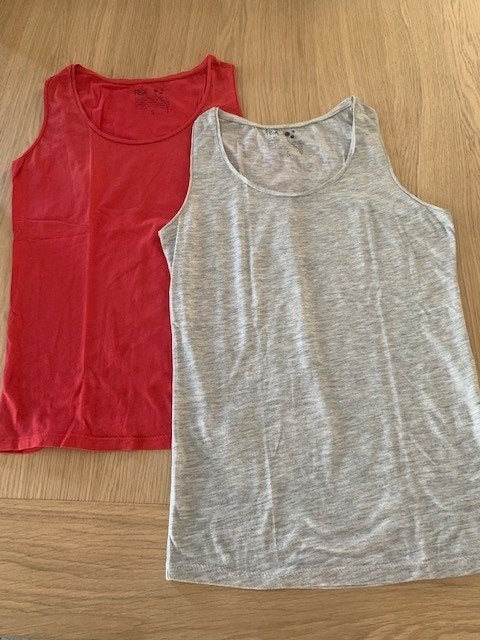 2 Topjes van TEX maat Small , nog NIEUW (R100), Nieuw, Ophalen of Verzenden, TEX, Rood