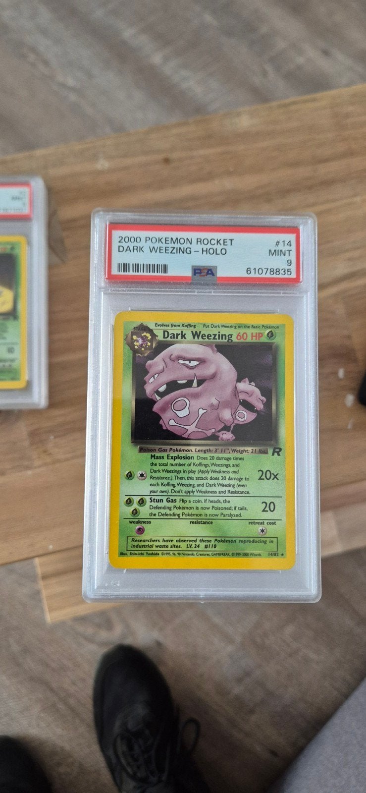 Pokémon Dark Weezing Holo PSA 9 MINT 2000 Rocket #14, Ophalen of Verzenden, Zo goed als nieuw, Losse kaart, Foil