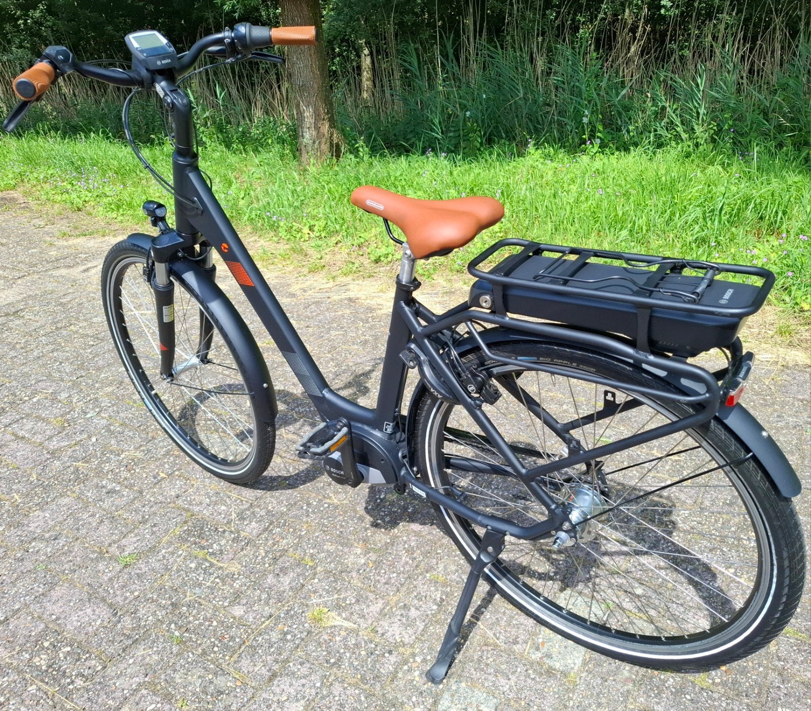 Foto 5 van Mat zwarte E-bike, Slechts 672 km, Bosch middenmotor✅️ ️️