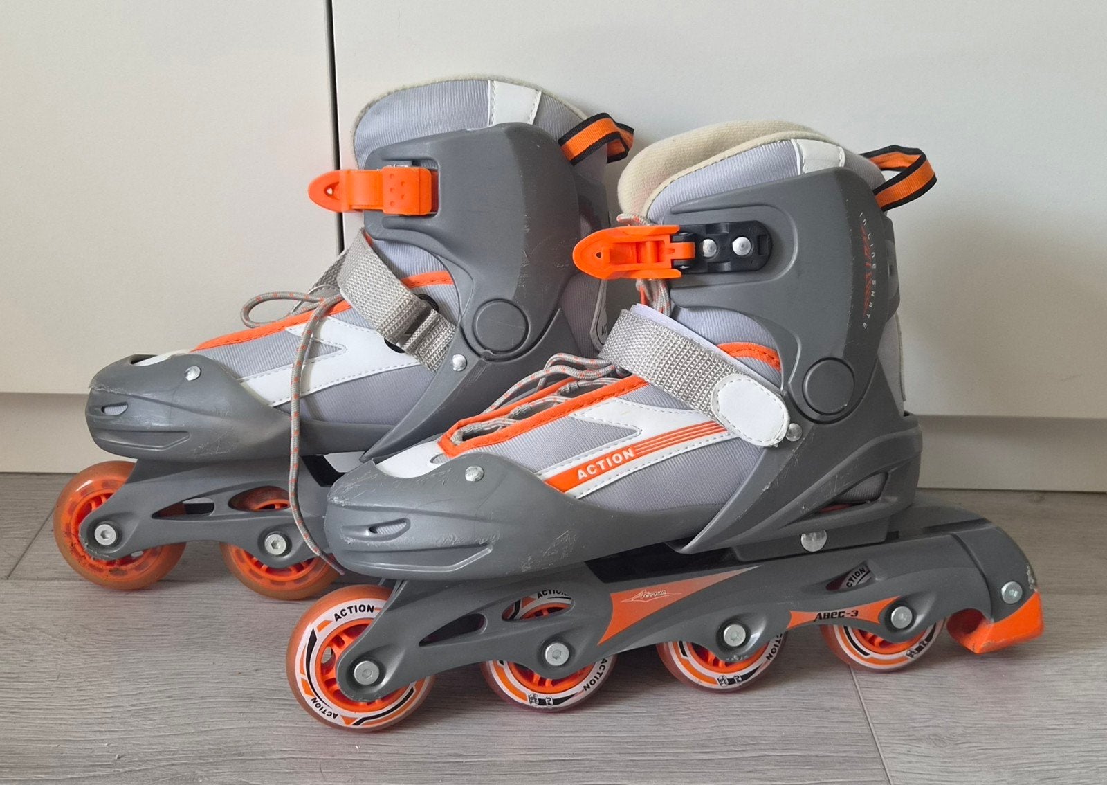 Skates, skeelers, rolschaatsen, mt 39-42

Verstelbaar in mat, Sport en Fitness, Skeelers, Ophalen of Verzenden, Verstelbaar, Zo goed als nieuw