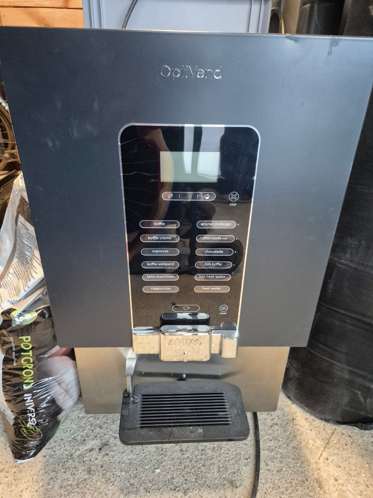 OptiVend Animo Koffiemachine - Diverse Koffievariaties, Gebruikt, Overige typen, 10 kopjes of meer, Koffiemachine