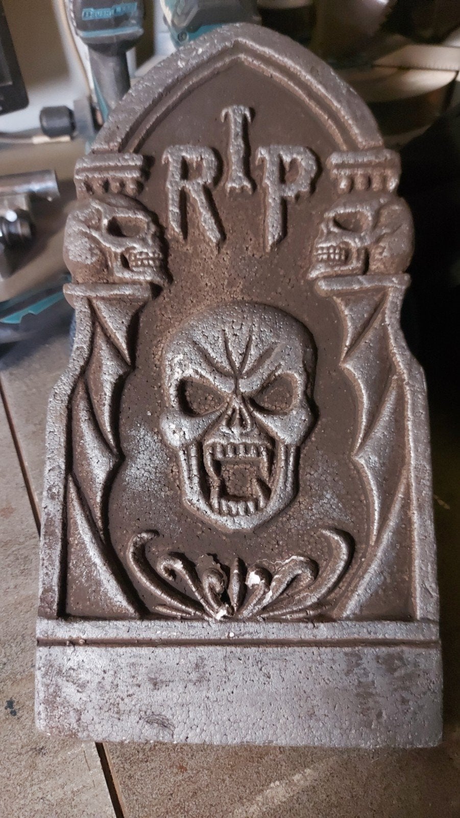 Halloween Grafsteen Decoratie - RIP met Schedels, Gebruikt, Overige thema's, Overige typen, Ophalen of Verzenden