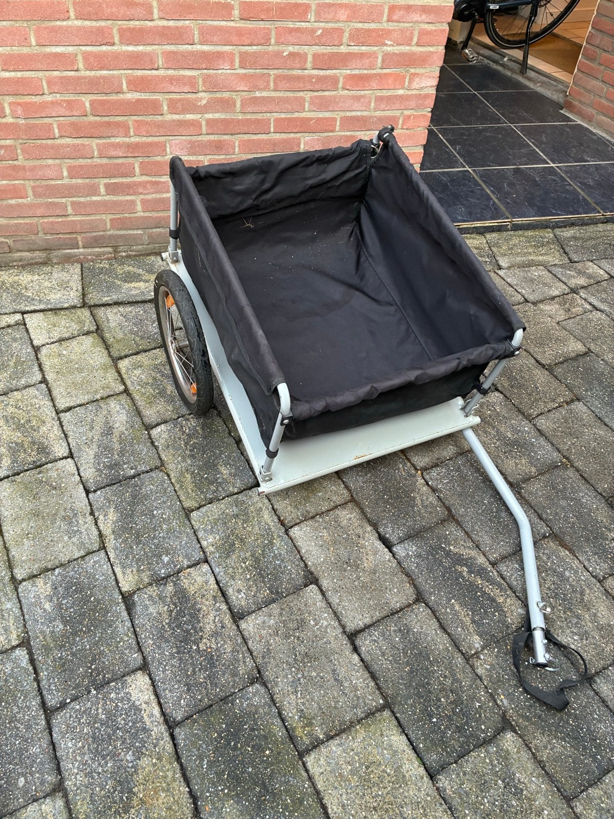 Handige fietskar voor bagage - Opvouwbaar, Fietsen en Brommers, Fietsaccessoires | Aanhangers en Karren, Ophalen, Gebruikt, Opvouwbaar