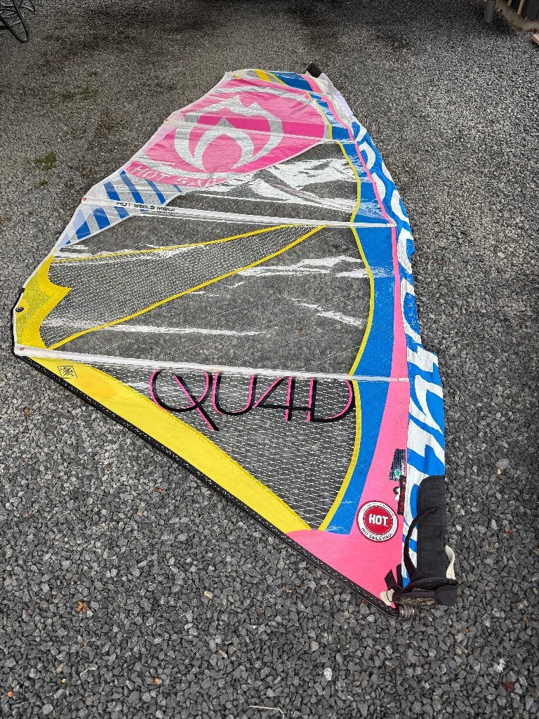 Hot Sails Maui QU4D 4.5m2, Watersport en Boten, Windsurfen, Gebruikt, Met draagtas, 3.5 tot 5 m², Zeil