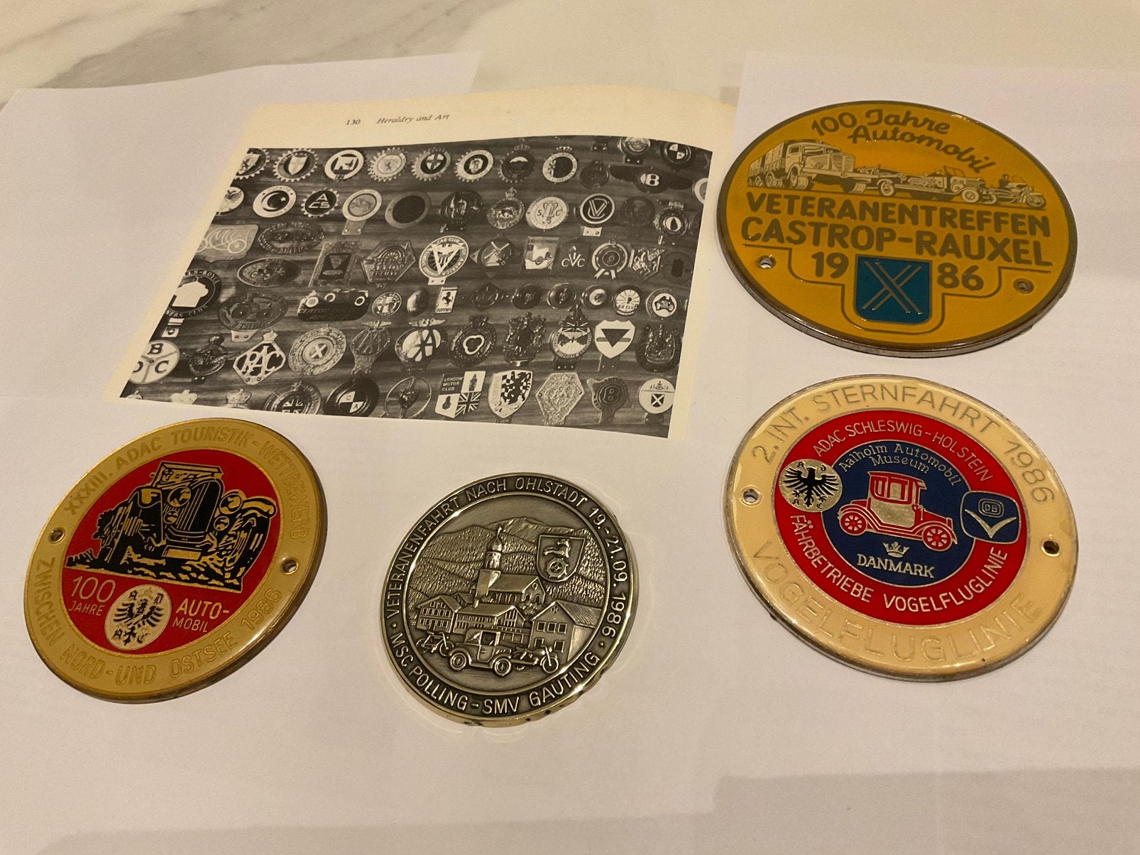 Oldtimer Rally Badges Emaille 4 st anno 1986, Ophalen of Verzenden