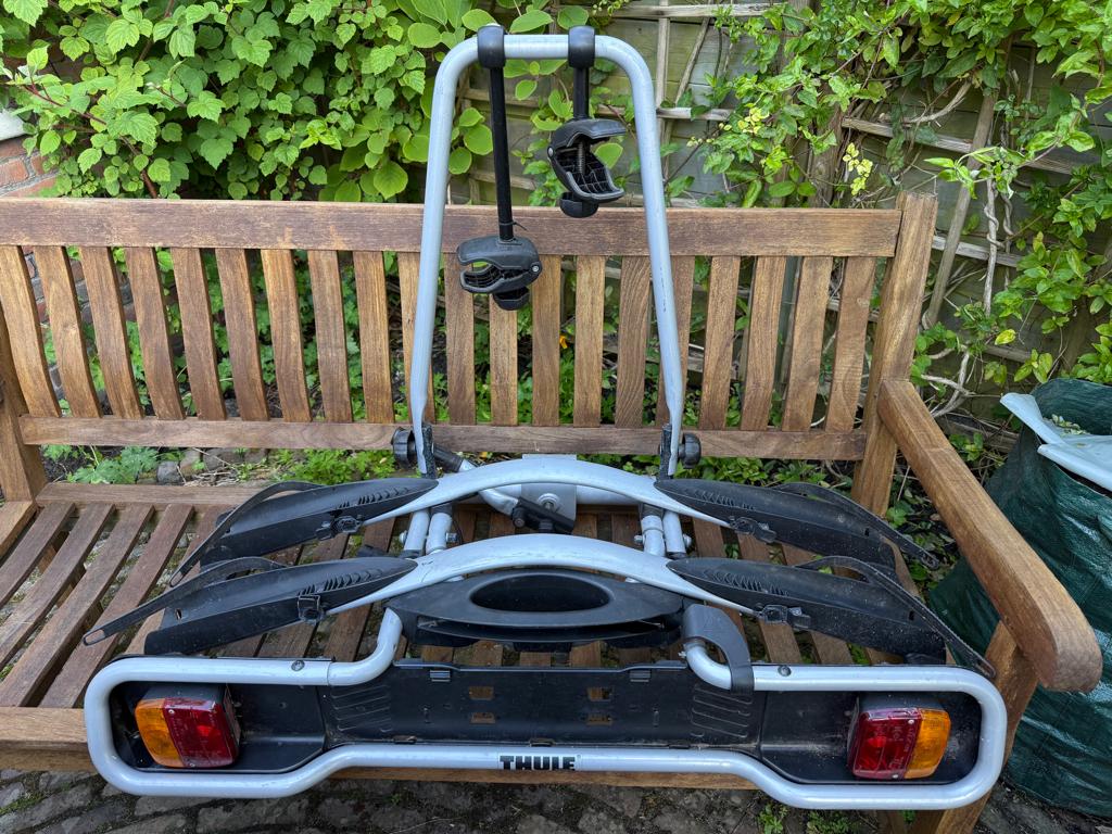 Fietsendrager Thule, Auto diversen, Fietsendragers, Ophalen, Elektrische fiets, Zo goed als nieuw, 2 fietsen