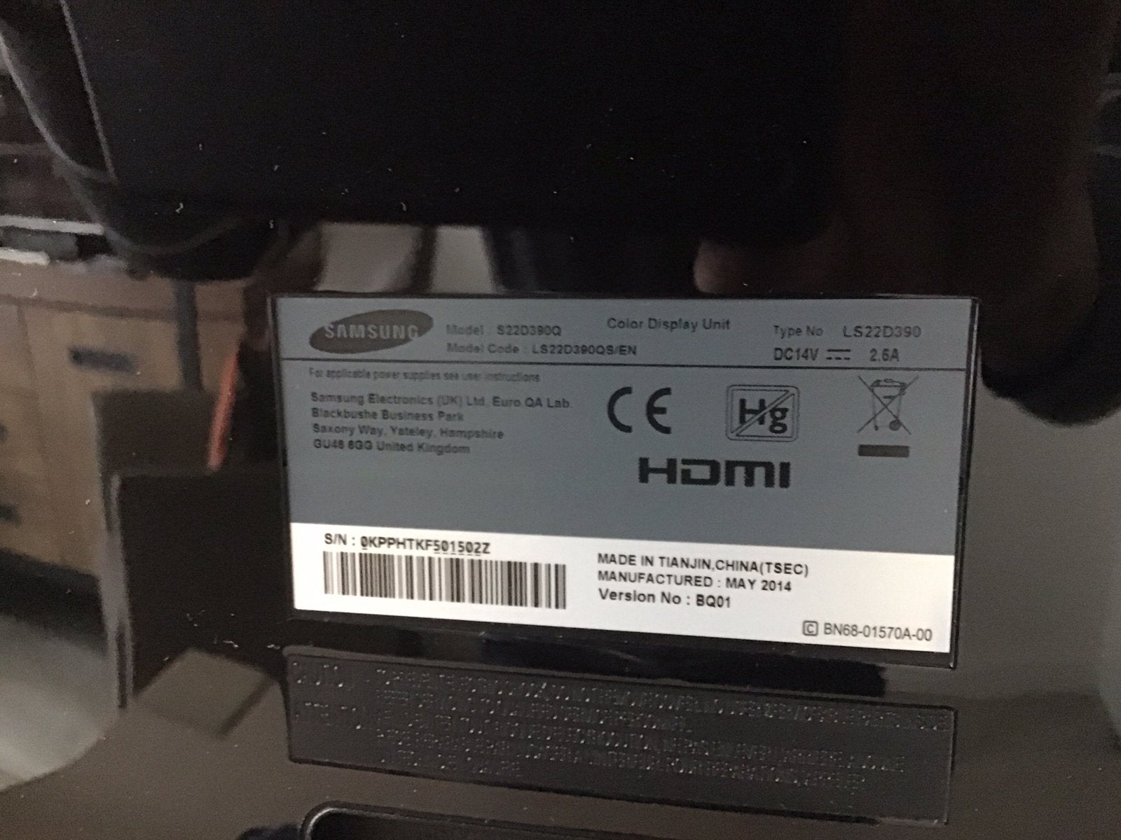 Computerscherm incl  Toetsenbord en muis, Ophalen