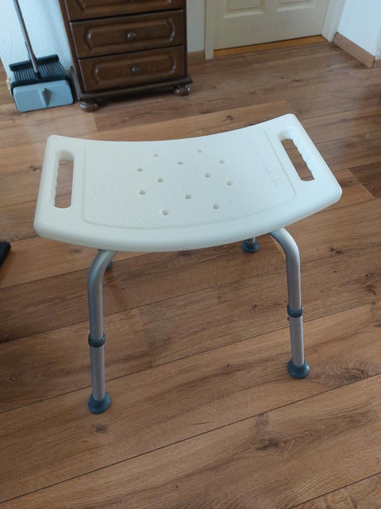 1 metalen kruk met kunststof voor in de douce, Ophalen of Verzenden, Zo goed als nieuw
