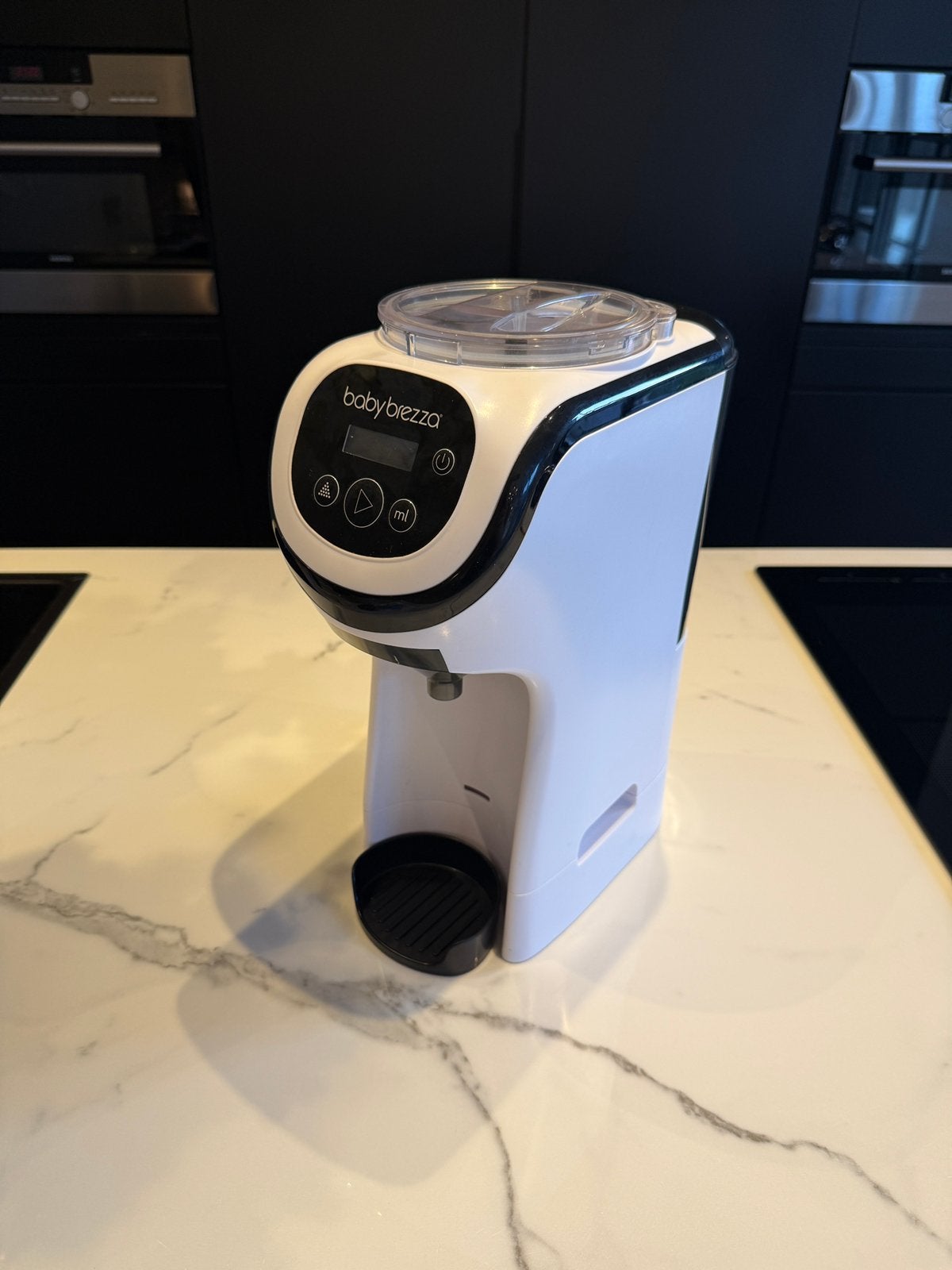 Baby Brezza Formula Pro Mini + verhoger, Ophalen, Zo goed als nieuw, Overige typen