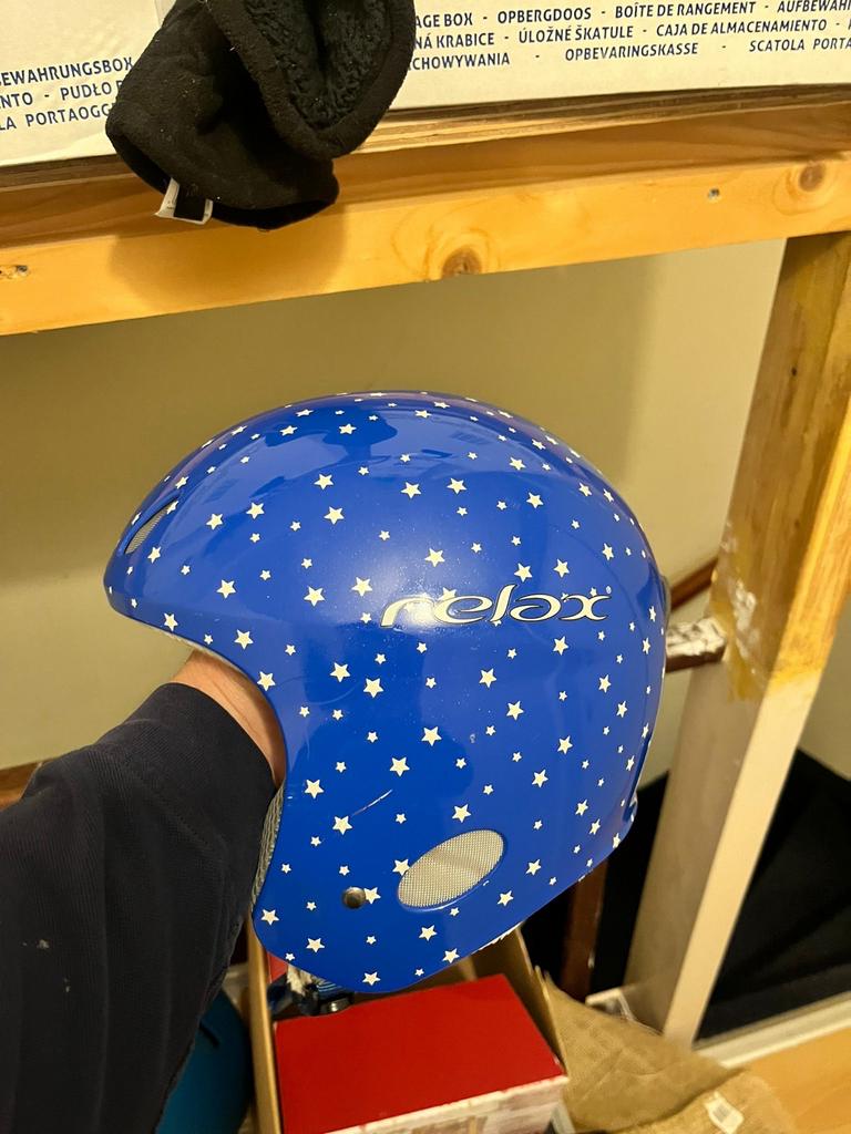Relax kinder skihelm blauw met sterren, Overige merken, Gebruikt, Overige typen, Ophalen of Verzenden