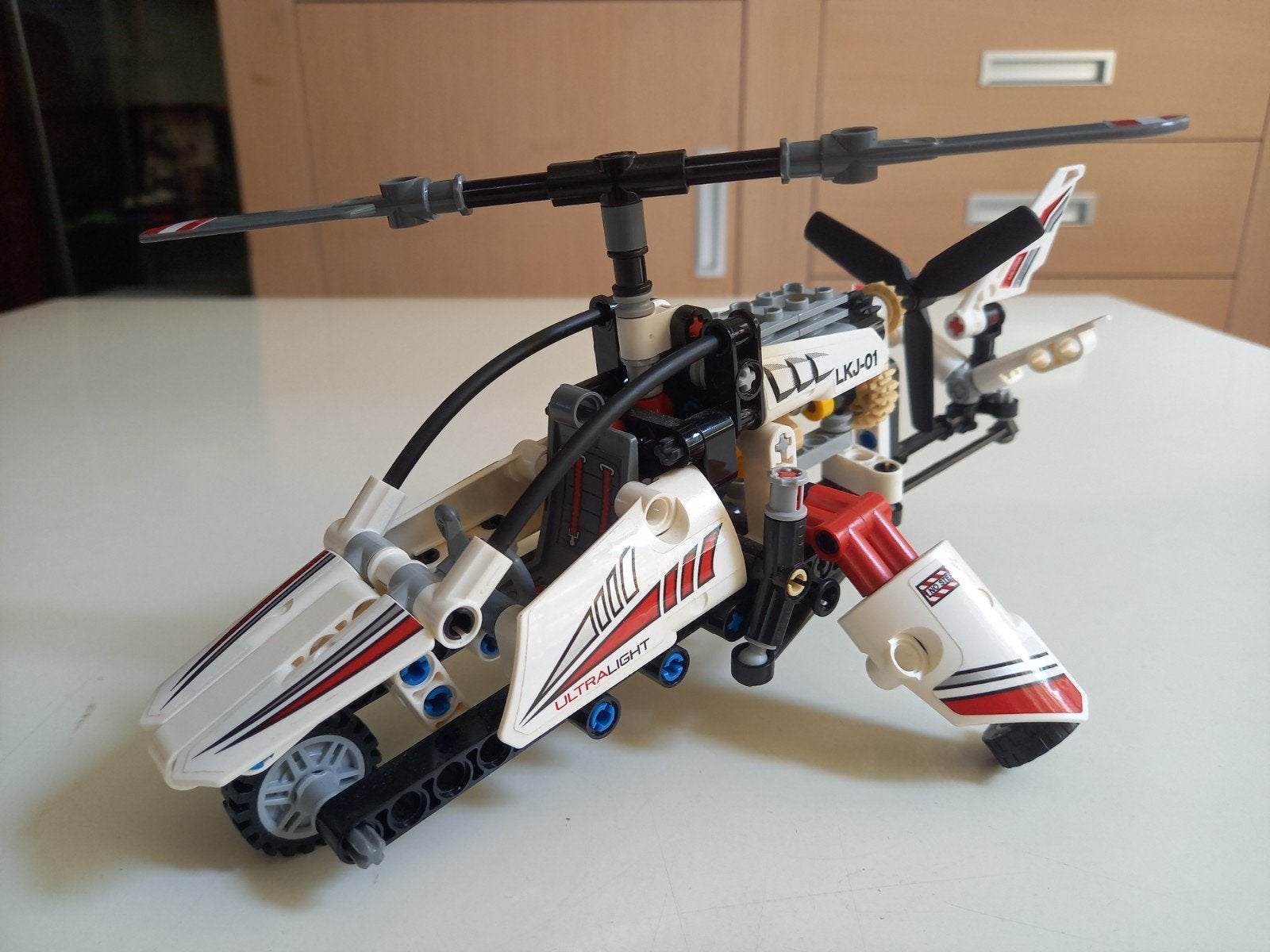 Lego Technic 42057 Ultralight Helikopter, Lego, Compleet, Ophalen of Verzenden, Zo goed als nieuw
