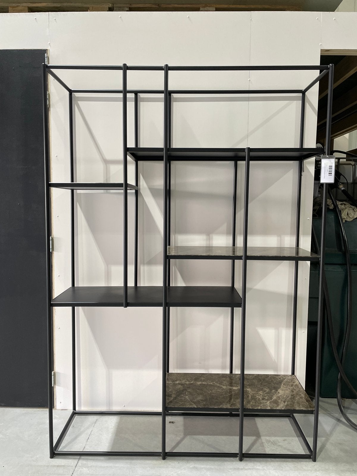 Wandrek Tarente met marmeren panelen - Zwart, Ophalen, Met plank(en), 100 tot 150 cm, 200 cm of meer
