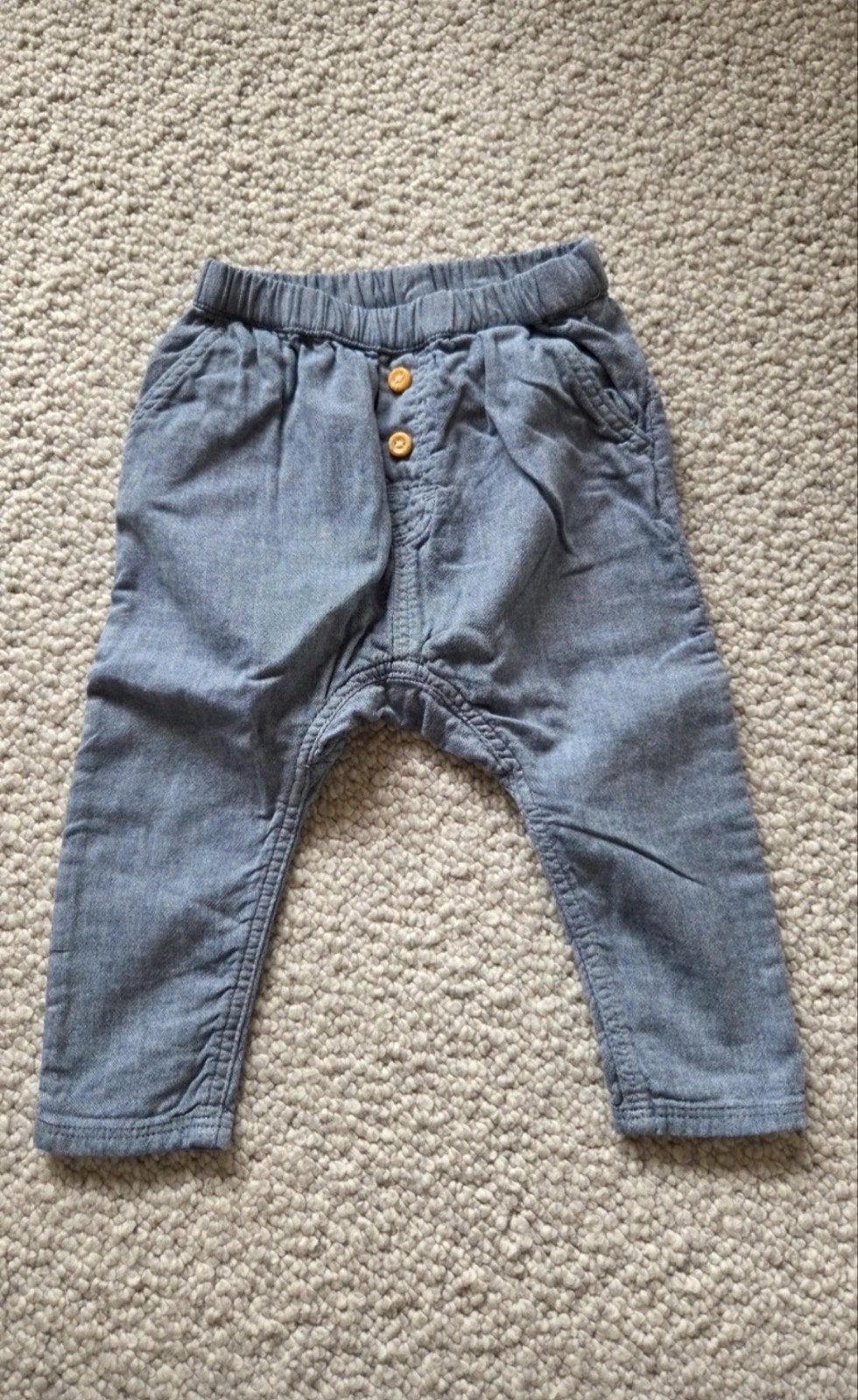 Broek maat 74, Kinderen en Baby's, Broekje, H&M, Ophalen of Verzenden, Zo goed als nieuw