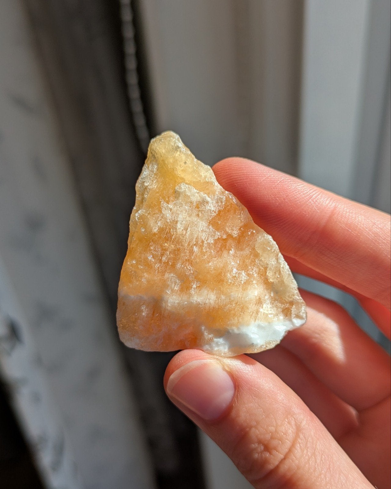 Ruw stukje oranje calciet / rough piece of orange calcite, Verzamelen, Ophalen of Verzenden, Mineraal