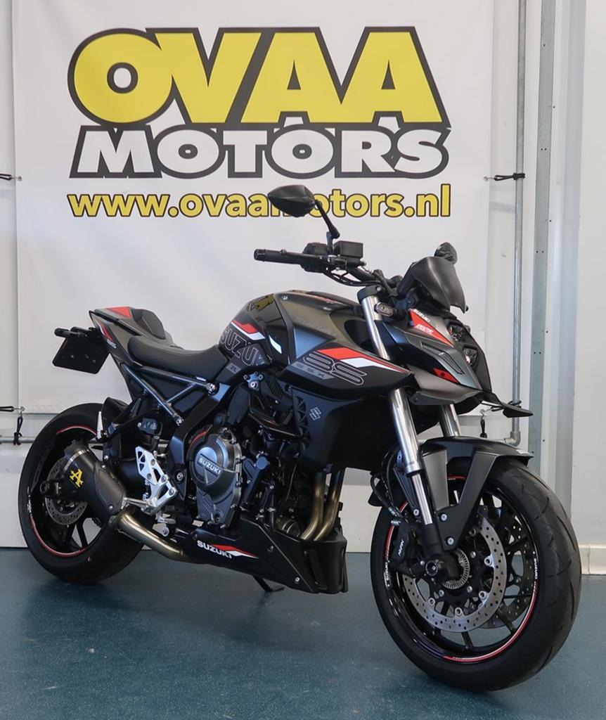SUZUKI GSX-8S (bj 2024) 11,620 km, Motoren, Motoren | Suzuki, Bedrijf, Onbekend, Onbekend, Minimaal motorrijbewijs A2