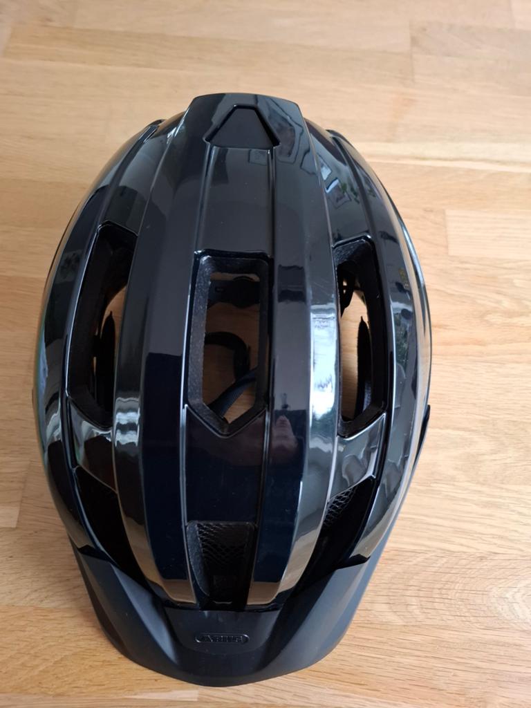 ABUS Fietshelm Zwart Maat L - Zo goed als nieuw, Fietsen en Brommers, Fietsaccessoires | Fietshelmen, Ophalen of Verzenden