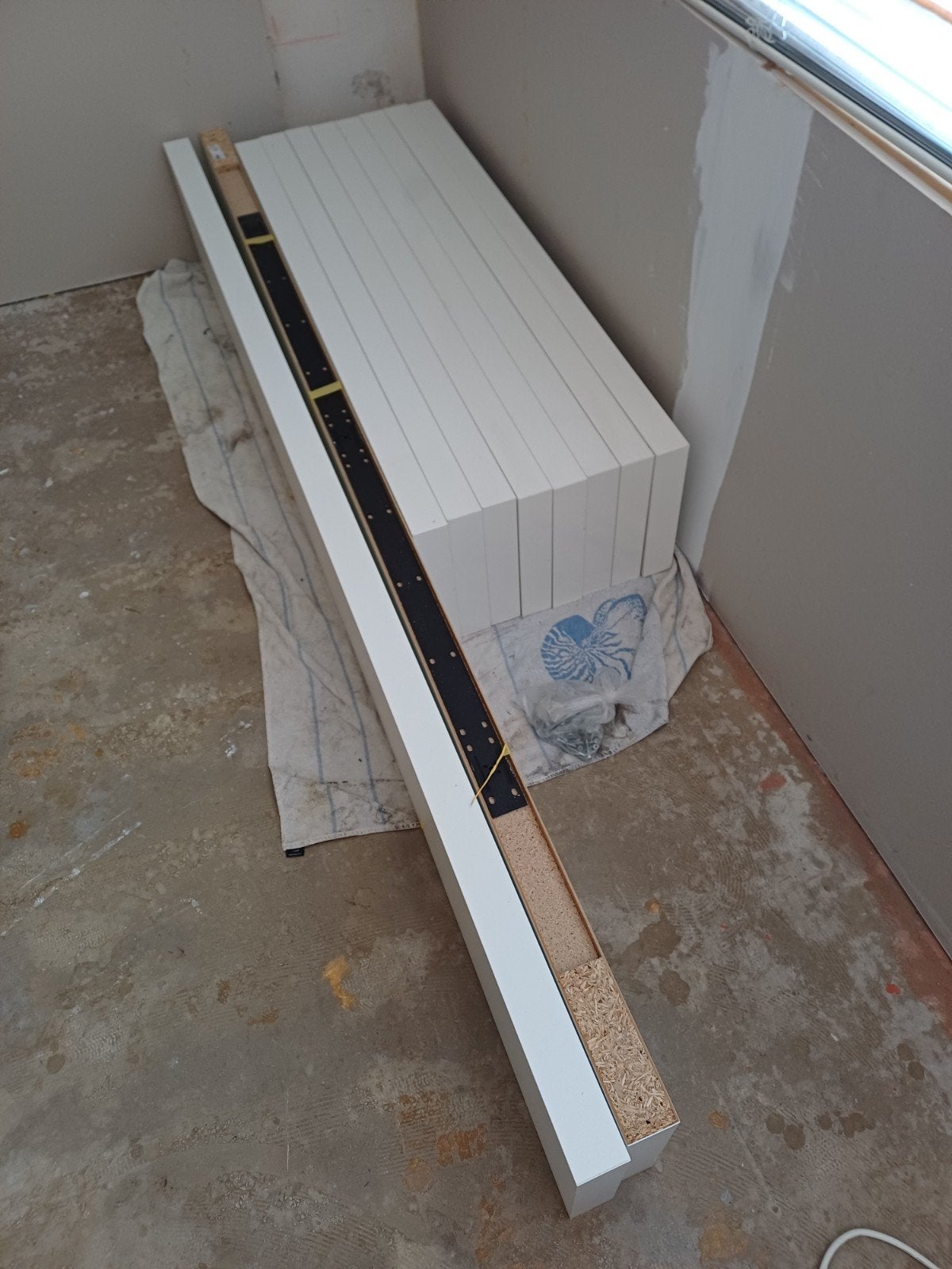lack wandplanken wit 8x110 en 2x190, Ophalen, Gebruikt