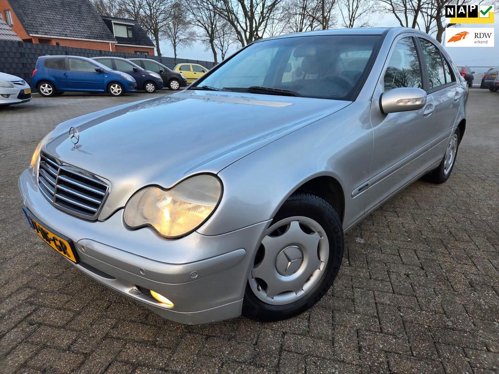 Mercedes-Benz C-klasse 180 K. Amice 2003. Airco/Cruise/Mistl, 13 km/l, Gebruikt, Zwart, 1796 cc