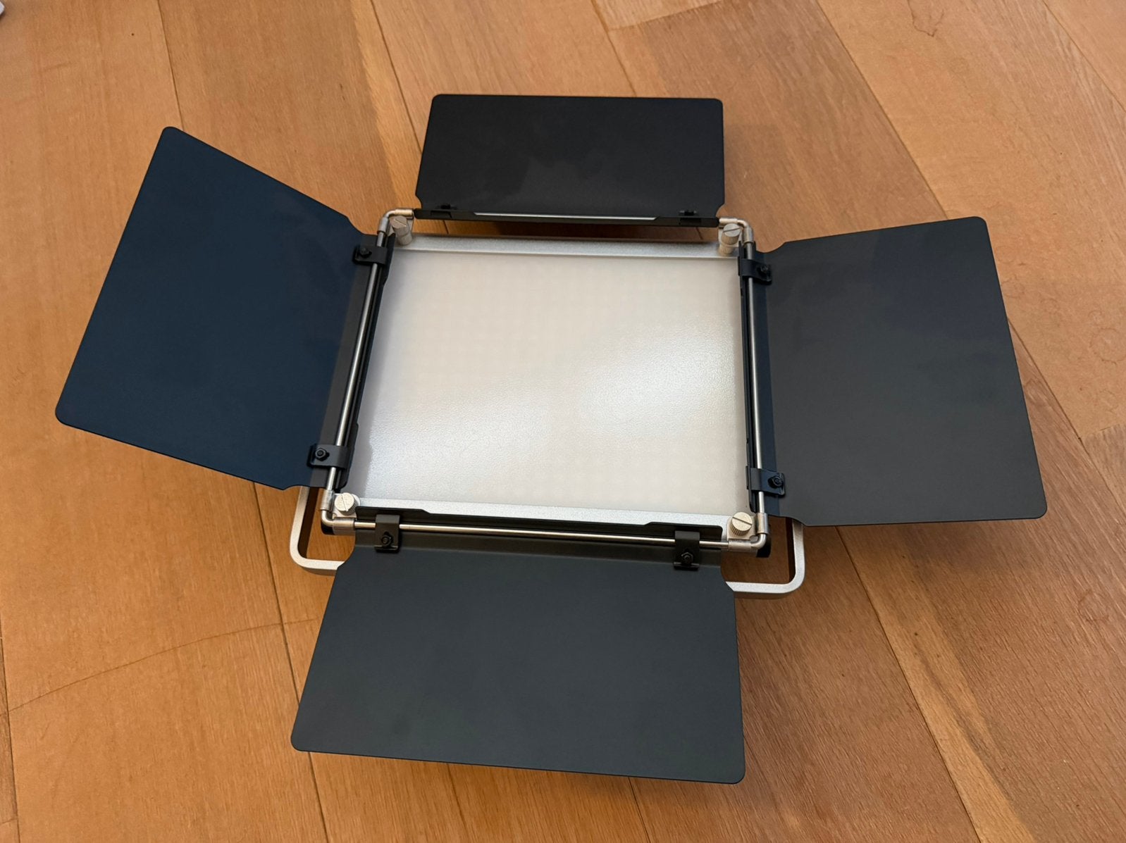 Neewer bi-color LED panel € 79,00, Ophalen, Overige typen, Dimbaar, Zo goed als nieuw