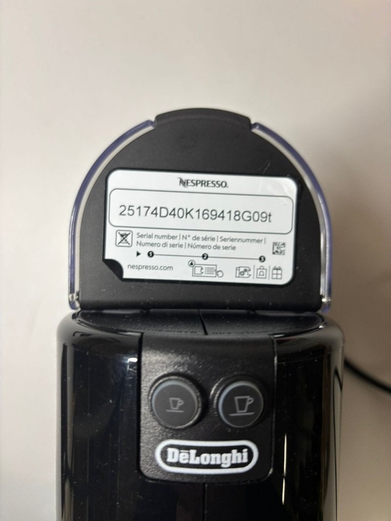 Foto 4 van Nespresso Inissia De'Longhi Zwart – Zo Goed Als Nieuw