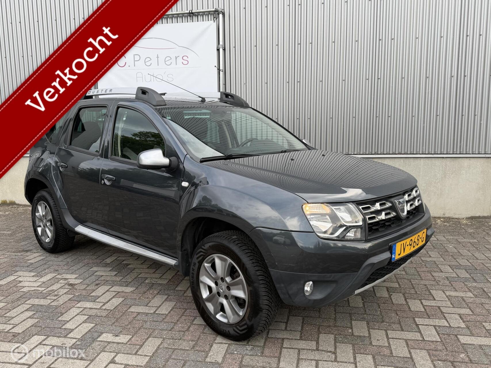 Dacia Duster 1.2 TCe 4x2 Prestige 2016 / Navigatie / Trekhaa, Auto's, Dacia, Gebruikt, Euro 6, Duster, 635 kg