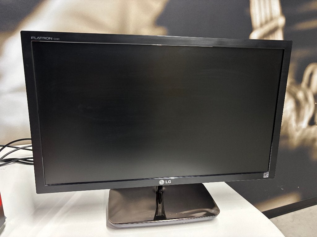 LG Flatron E2381VR-BN - incl kabel en lader, Ophalen, DVI, Gebruikt, IPS