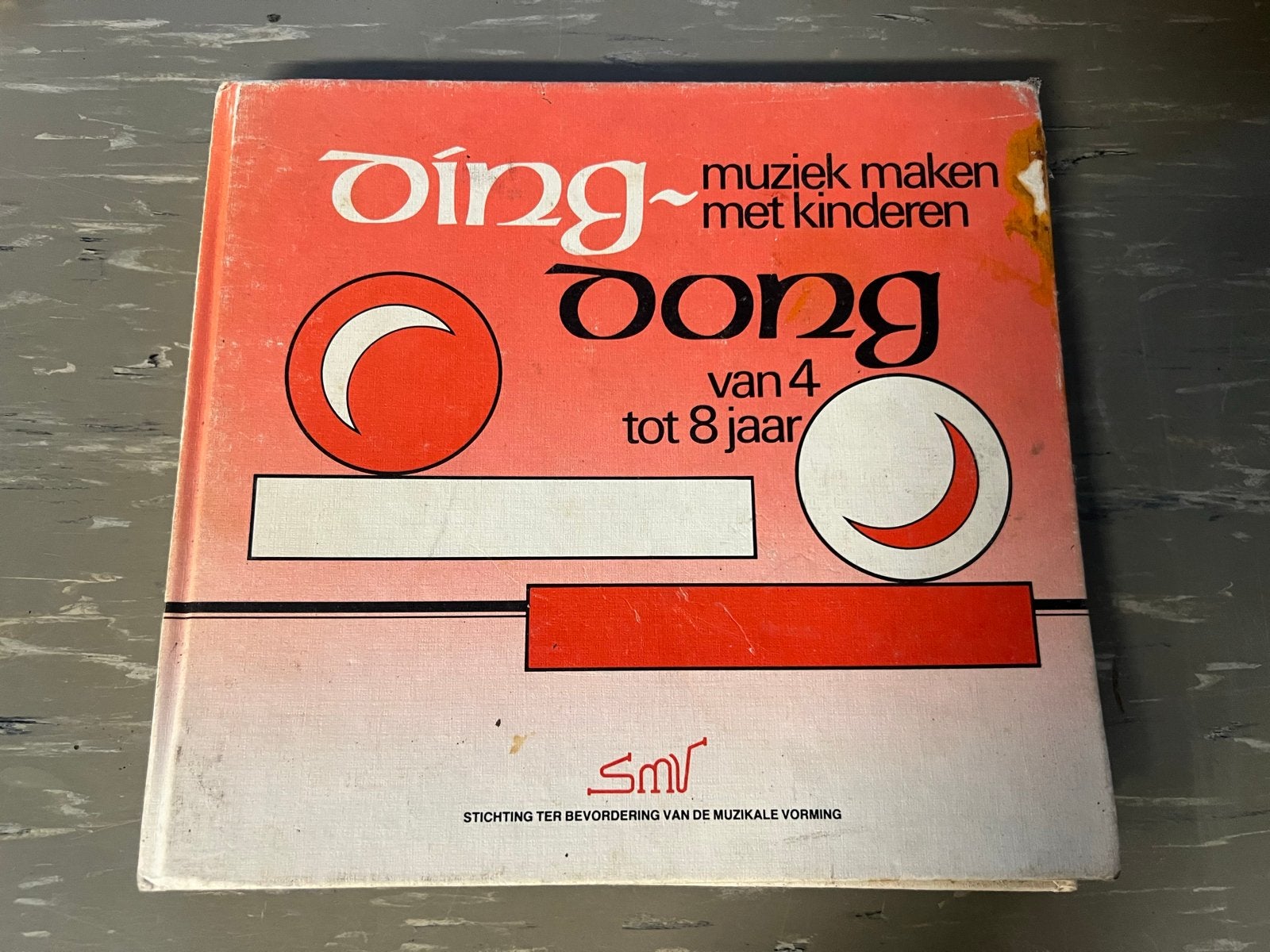 Ding-Dong: Muziek maken met kinderen (4-8 jaar), Ophalen of Verzenden, Gelezen, Algemeen