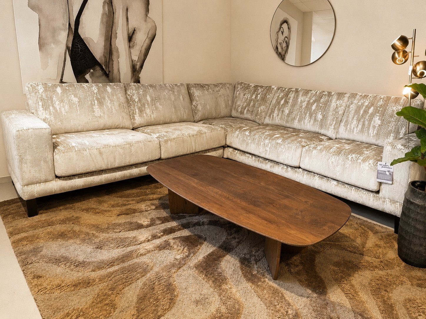 Urban sofa bank Milan showmodel, Huis en Inrichting, Banken | Complete zithoeken, Ophalen, Zo goed als nieuw