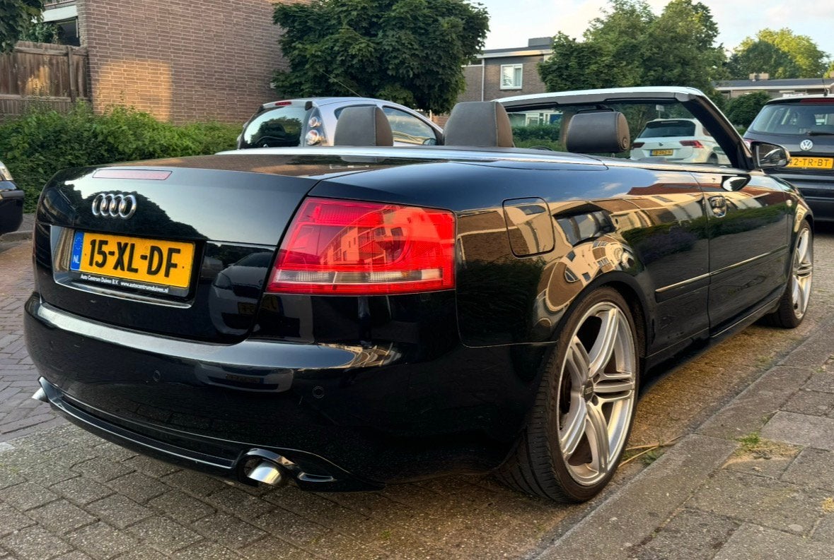 Audi A4 | cabrio | 2.0 TDI | AUT | NWE motor50.xxxkm NWE APK, 15 km/l, Zwart, 4 cilinders, Cabriolet
