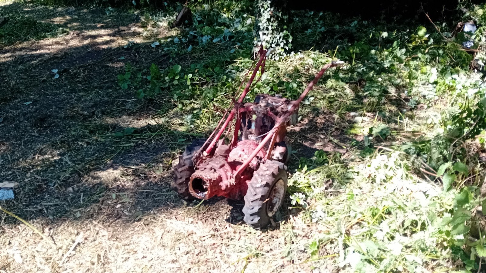 Gravely twee wielige tractor. Diesel., Ophalen of Verzenden