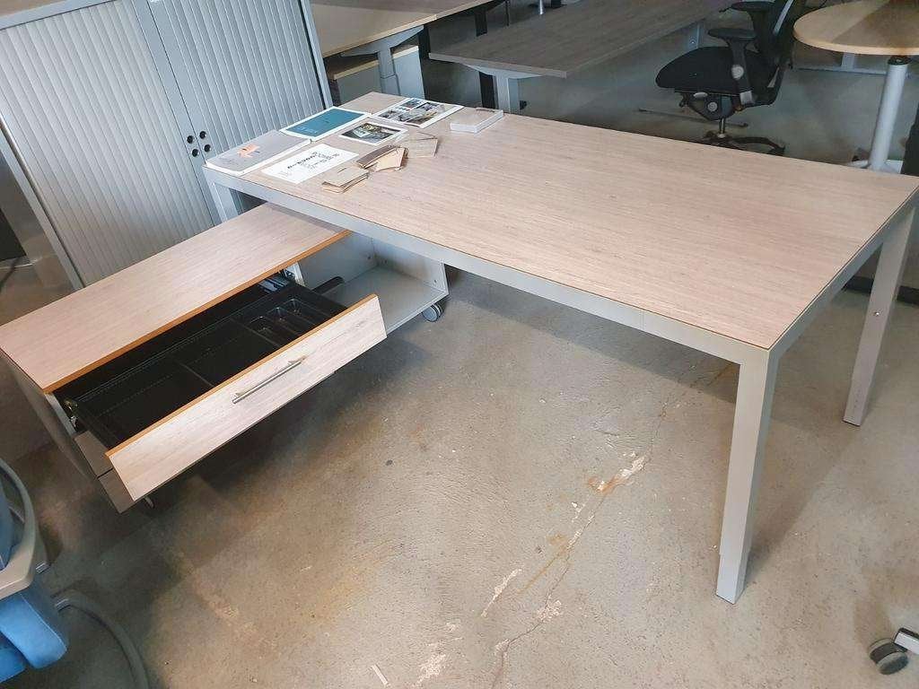 Twinform design bureau (recht of hoekbureau) directie 15x, Huis en Inrichting, Twinform Nederland B.V., Info@twinform.nl, In hoogte verstelbaar