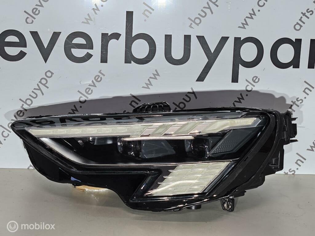Audi A3 8Y Matrix LED Koplamp Links L 8Y0941035, Audi, Gebruikt, Audi, Ophalen of Verzenden