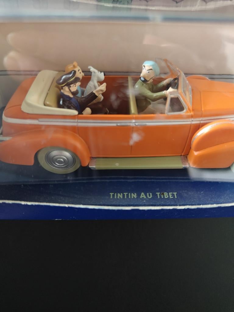 Tintin Kuifje auto uit 1960 - Cadillac Fleetwood 1938, Hobby en Vrije tijd, Modelauto's | 1:18, Zo goed als nieuw, Auto, Overige merken
