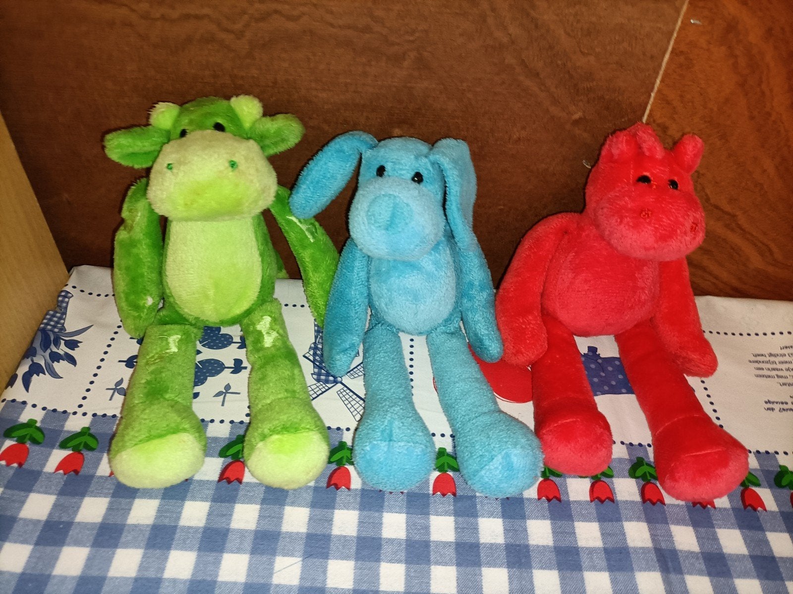 Hema groene koe, blauwe hond, rode koe knuffel met magneten, Ophalen of Verzenden, Zo goed als nieuw