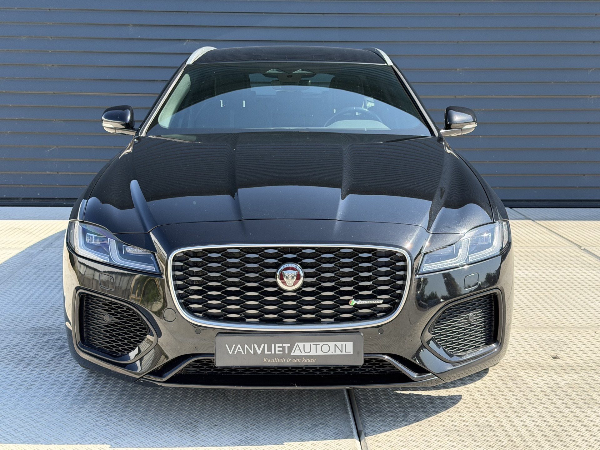 Jaguar XF Sportbrake 2.0 P250 R-Dynamic Black | Leder | Memo, Auto's, Automaat, Achterwielaandrijving, Gebruikt, 4 cilinders