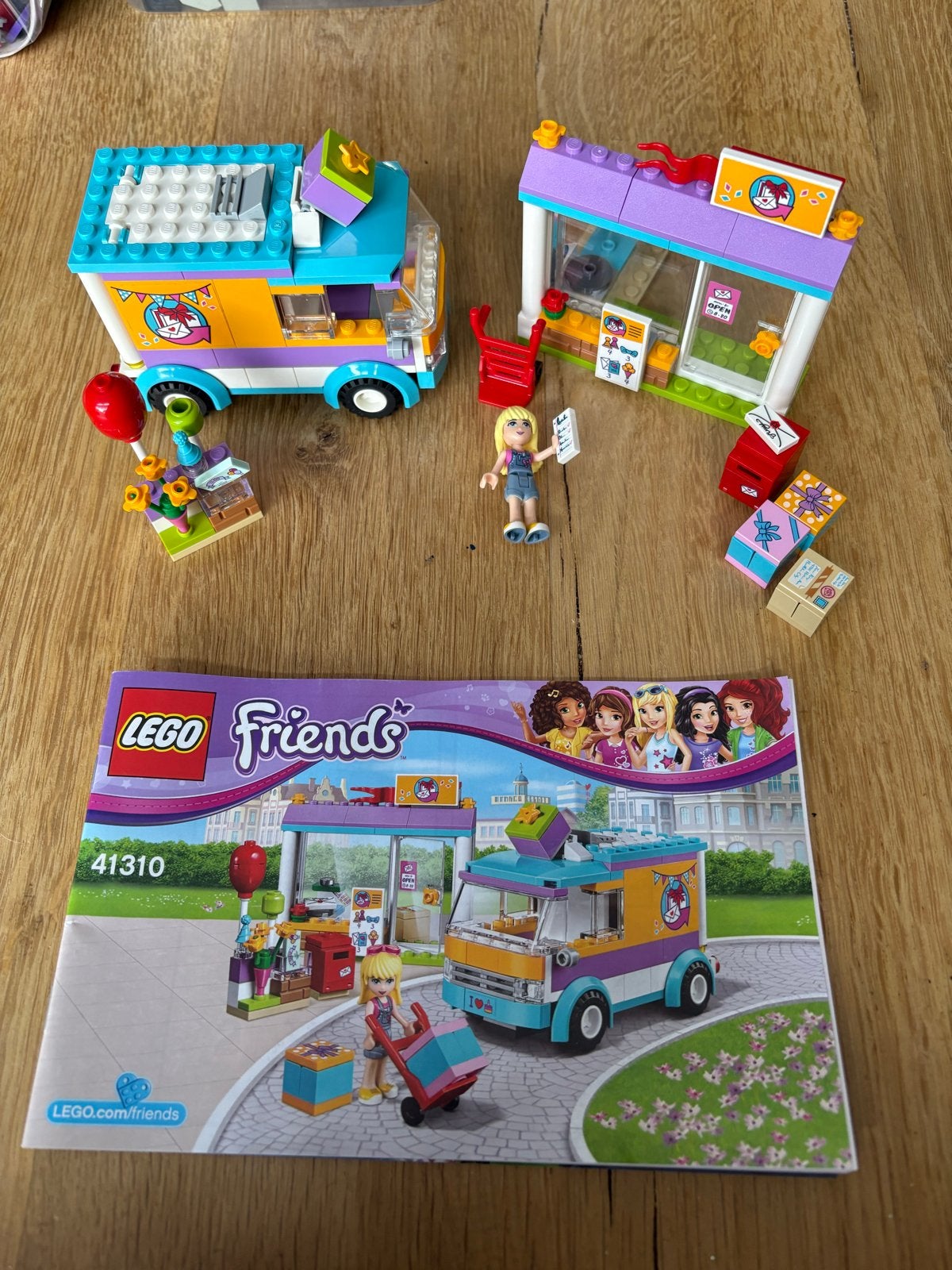 LEGO Friends 41310 Heartlake Cadeaushop met ijscowagen, Lego, Friends, Ophalen of Verzenden, Zo goed als nieuw
