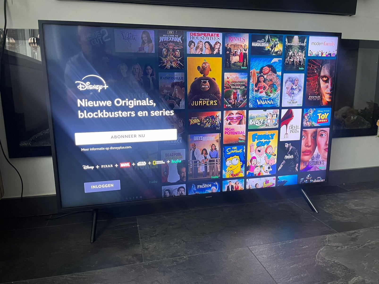 Samsung 43 inch 2020 Qled 4k uhd hdr smart tv, Ophalen, 50 Hz, Zo goed als nieuw, Samsung