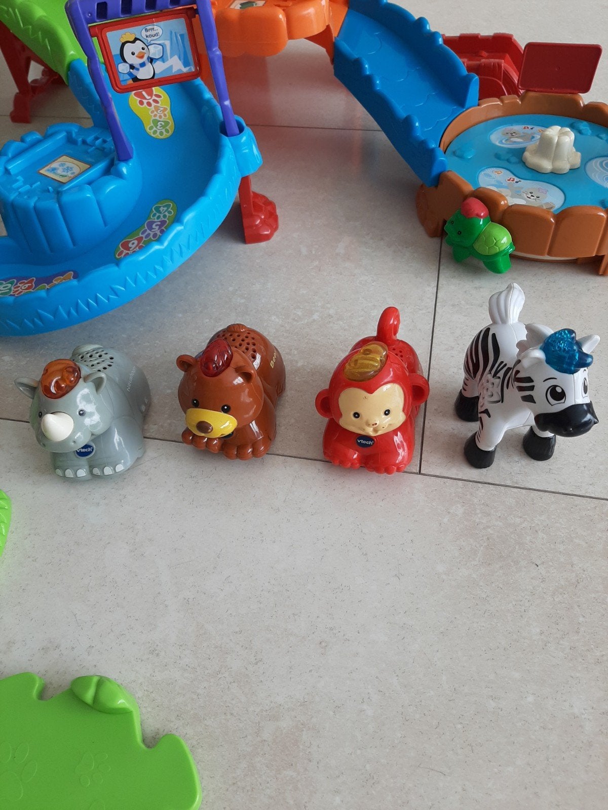 VTech Toet Toet Dieren Avonturenpark met extra onderdelen, Ophalen of Verzenden, Zo goed als nieuw, Jongen of Meisje