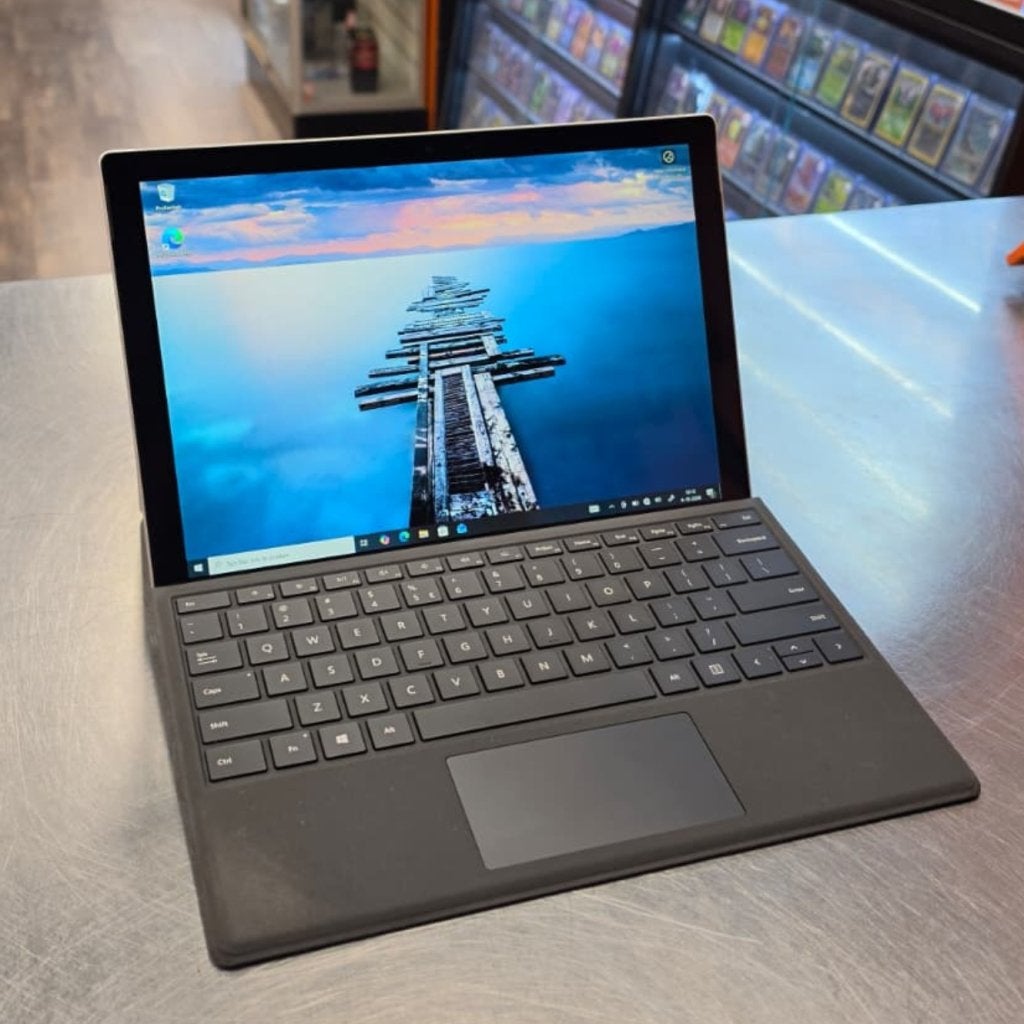 Microsoft Surface Pro 5 | i5-7300 8GB 128GB, Computers en Software, Google, Zo goed als nieuw, Press@google.com, 1600 Amphitheatre Parkway
Mountain View, CA 94043
USA