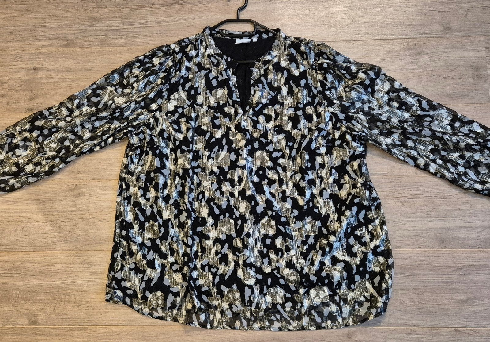 nieuw only carmakoma zwart zilver blouse maat 50, Ophalen of Verzenden, Nieuw, Zwart, Blouse of Tuniek