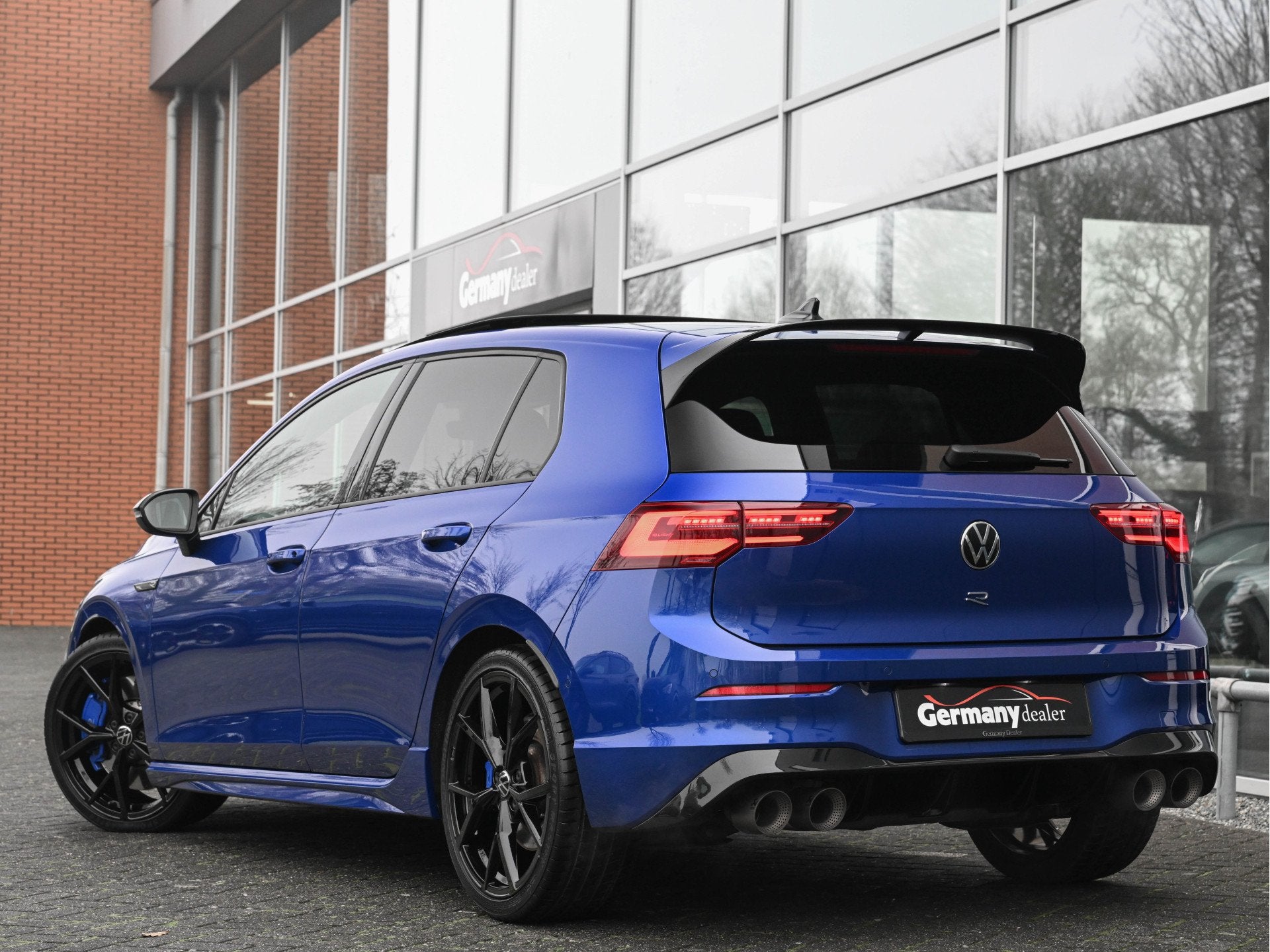 Volkswagen Golf 2.0TSI 320PK R 4Motion Pano H&K Akrapovic Dr, Auto's, Gebruikt, Zwart, 4 cilinders, 1451 kg