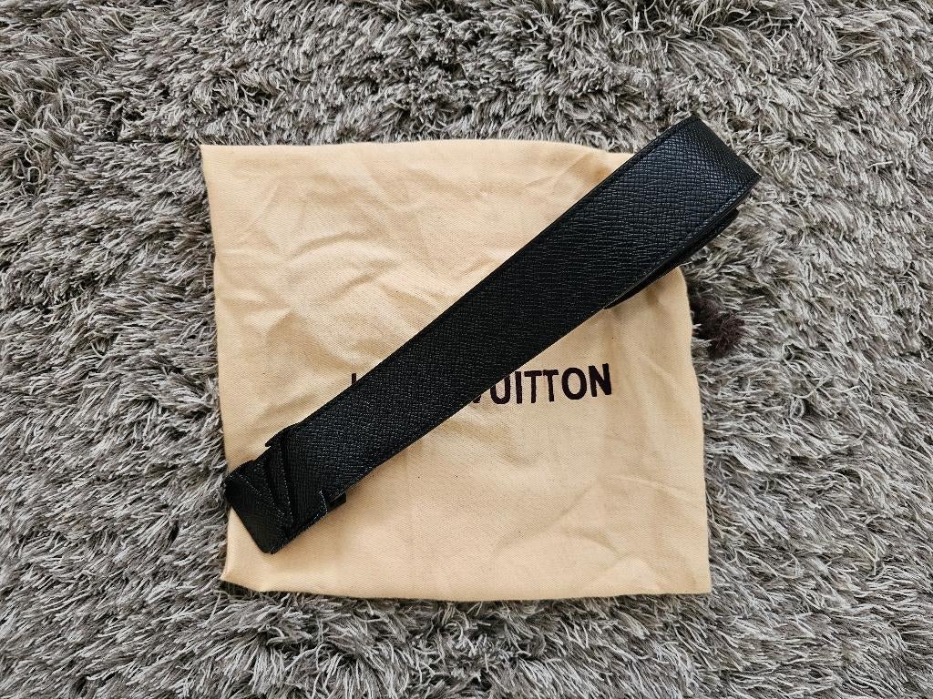Zwarte riem met gesp maat 110cm, Verzenden, Zwart, 105 tot 115 cm, Riem of Ceintuur