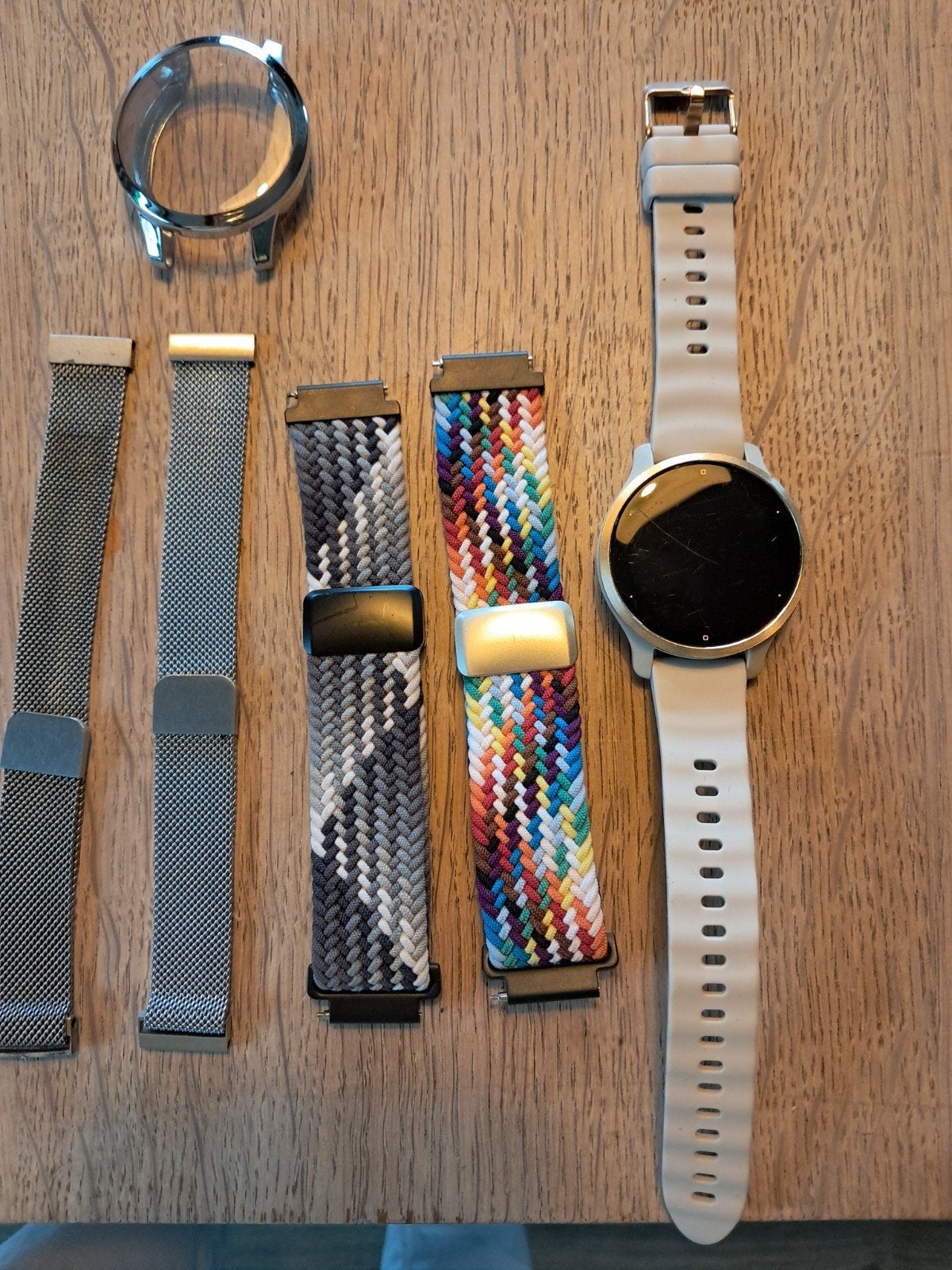 Garmin Venu 2 Plus smartwatch met 4 extra bandjes, Gebruikt, Garmin, Ophalen of Verzenden, Waterdicht