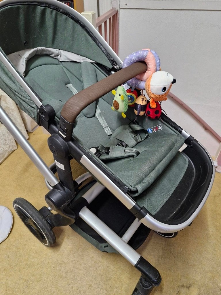 kinderwagen, Kinderen en Baby's, Kinderwagens en Combinaties, Zo goed als nieuw, Combiwagen, Verstelbare duwstang, Ophalen