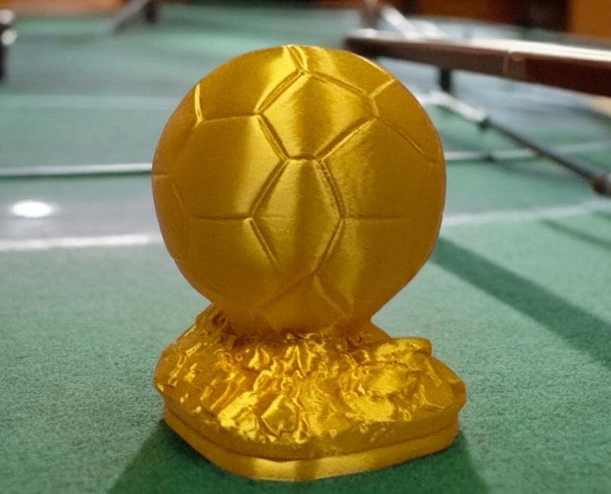 Ballon d'Or troffee, Buitenlandse clubs, Hengelo OV, 3Demandstudio, Nieuw